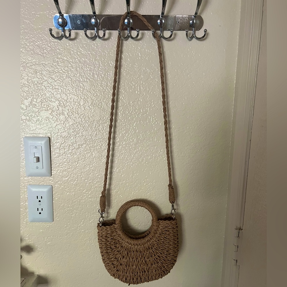 Mini Straw Bag. - image 1